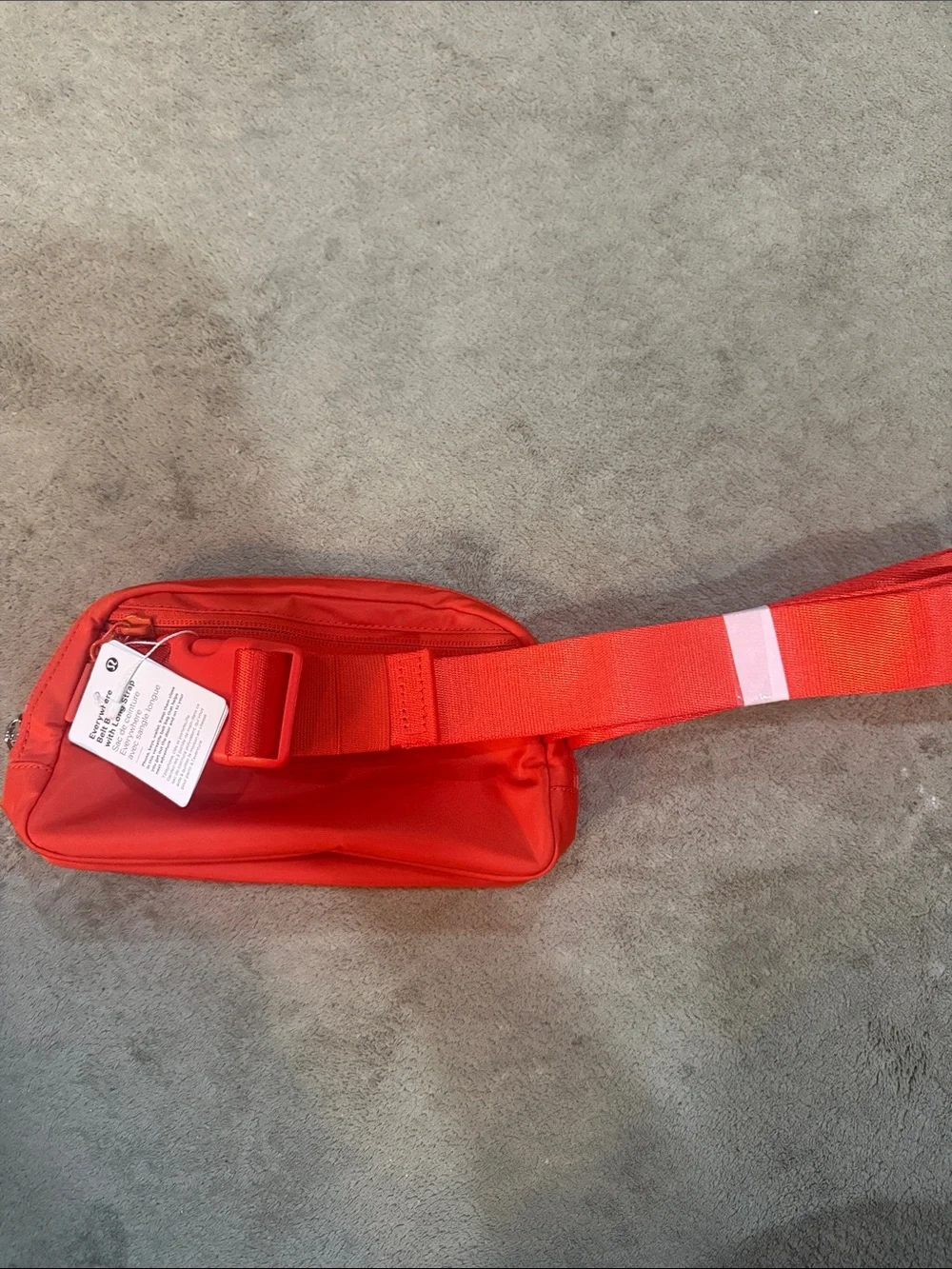 lululemon athletica sleek bright